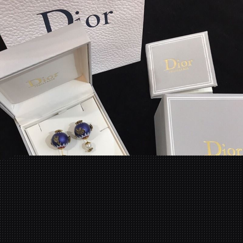 ch**an D*or earrings